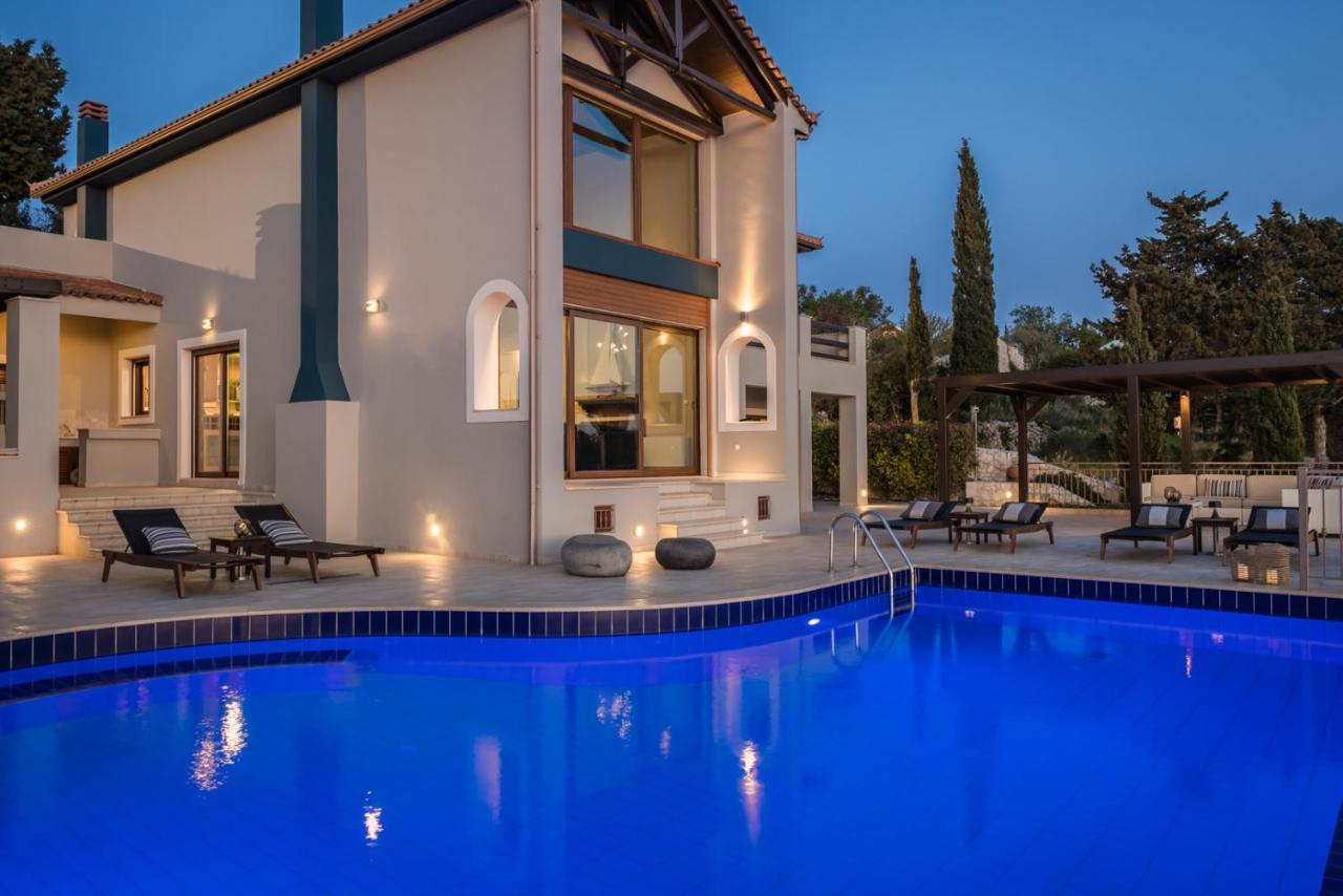 Luxury Villa Karmaniolos Fiskardo Kefalonia Экстерьер фото
