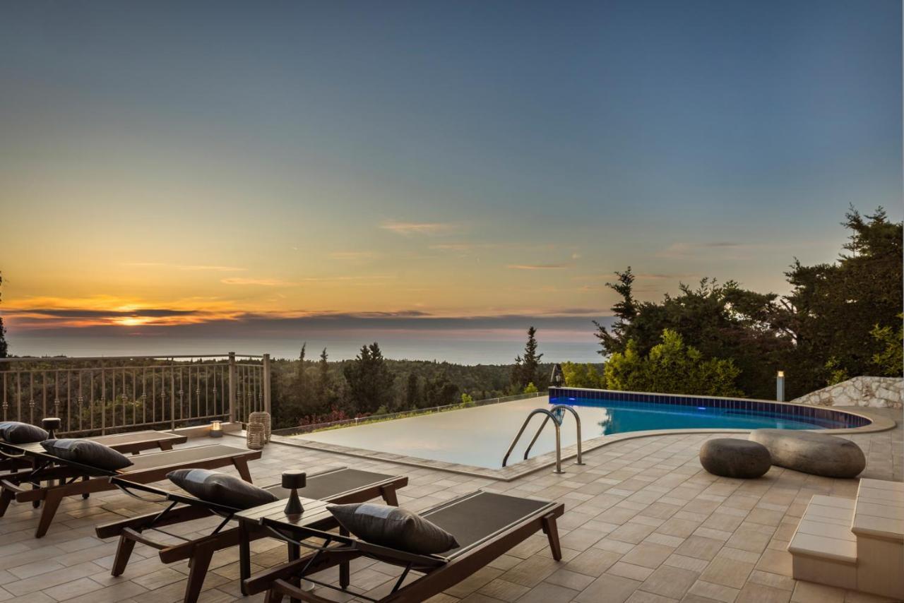 Luxury Villa Karmaniolos Fiskardo Kefalonia Экстерьер фото